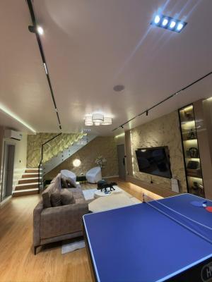 Luxury and Aesthetically Furnished 2 Bedroom Apartment