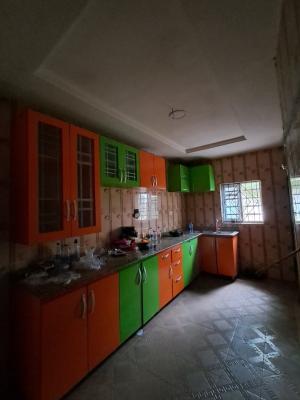 Room and Parlo
