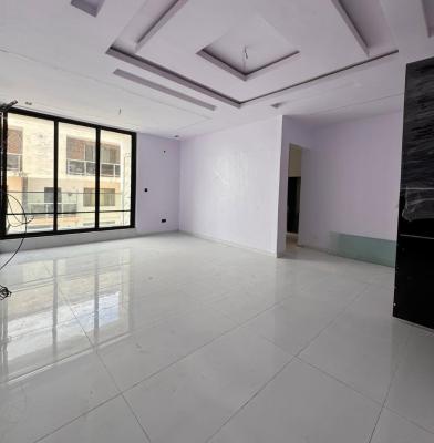 Spacious 3bedroom Flat.