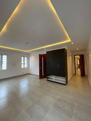 Luxury 2, 1 Bedroom Apartments and Studio Apartments