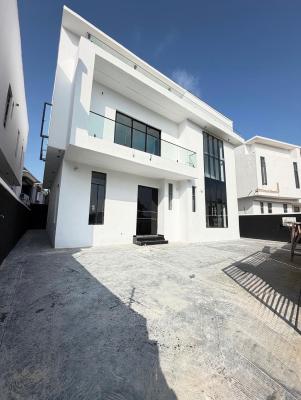 Spacious 4 Bedroom Detached Duplex with BQ