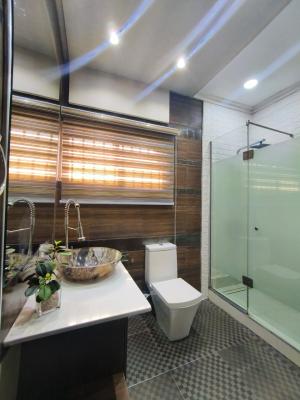 Beautiful Furnished 3 Bedroom Apartment
