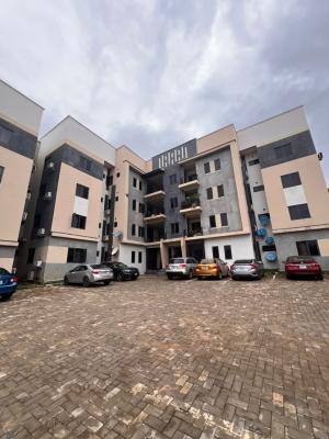 Luxury 3 Beds Flat Apartment with BQ