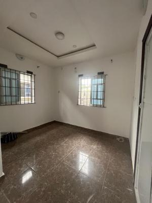 Mini Flat Downstairs