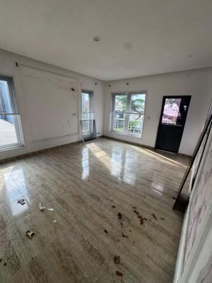 Standard Single Room in a Duplex Shared Apt