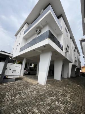 Distress Sale 3 Bedroom Apartment in Highbrow Waterfront Location