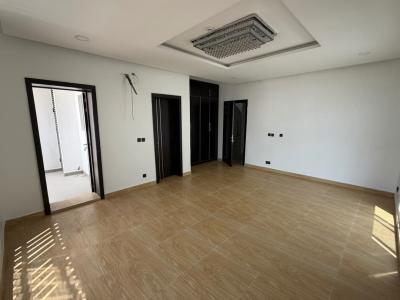 Contemporary 5 Bedroom Detached House