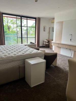 4 Unit Newly Furnished and Fully Serviced Luxury 3bedroom with BQ