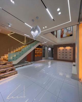 Luxury 5 Bedroom Duplex