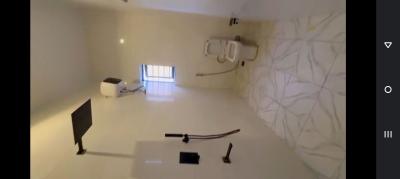 4 Bedrooms Fully Detached House