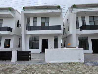 Superb 4 Bedroom Detached Duplex with Swimming Pool