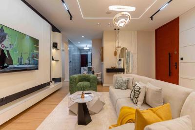 Luxury 2 Bedroom Apartment with Excellent Interiors