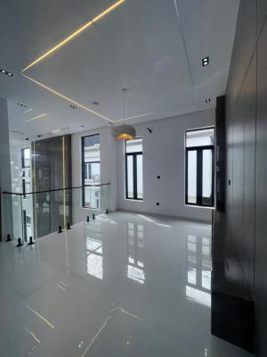 Luxury 5-Bedroom Detached Duplex with Excellent Facility