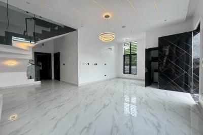 Charming 4 Bedroom Detached Duplex with Boys Quarter