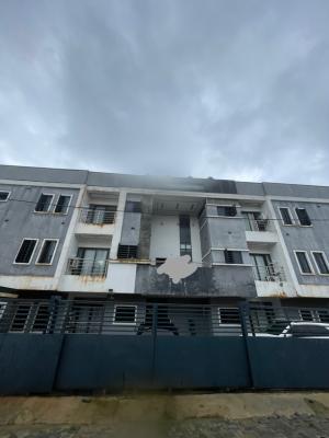 Spacious 3 Bedroom Apartment Available