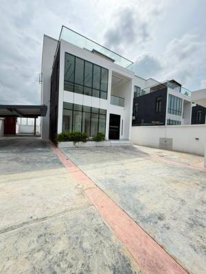 Luxury 5bedroom Fully Detached Duplex