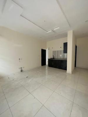 Modern 1 Bedroom Apartment