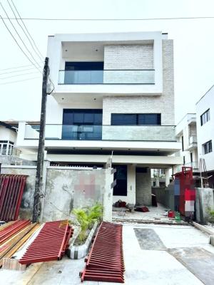 Luxury 5 Bedroom Fully Detached Duplex