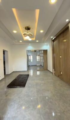 Well Built 6 Units of 3 Bedroom with a Pool