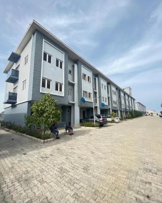2 Bedroom Maisonnete
