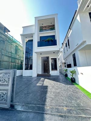 Exquisite Spacious 5 Bedroom Fully Detached Duplex with BQ and Pool