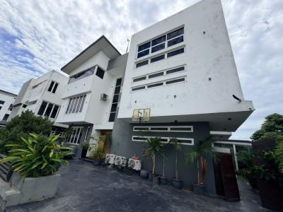 Serviced 5-Bedroom Semi Detached House with BQ