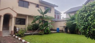 Green Serene 2 Bedrooms Flat with Manucured Lawn and Solar Panels