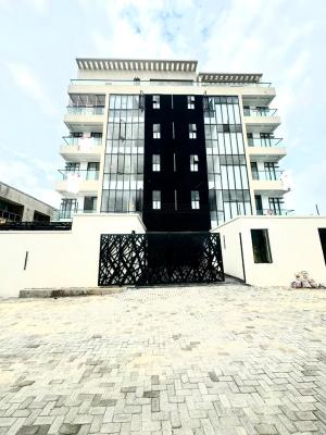 Contemporary 3 Bedroom Apartment with BQ