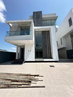 5 Bedroom Duplex