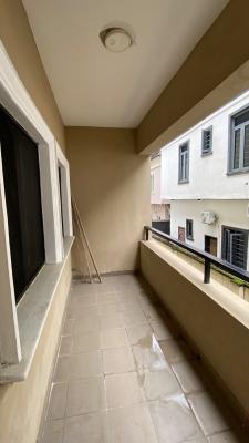 Spacious Clean 3bedroom Apartment