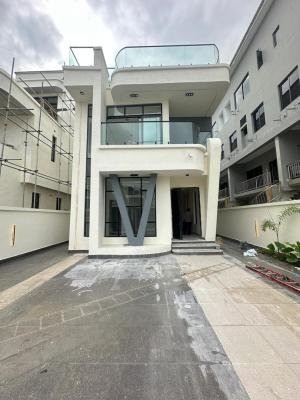 Luxury 5 Bedroom Fully Detached Home +BQ, Pool, Cinema, Rooftop Terra