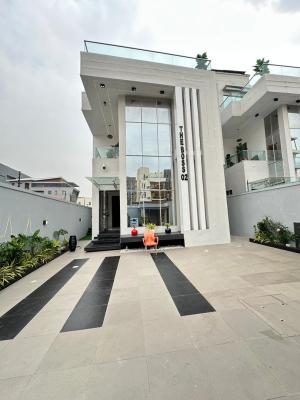 Outstanding 5 Bedroom Detached Home + BQ, Pool, Elevator, Cinema, Gym
