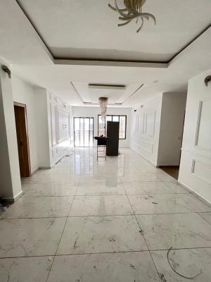 Luxury 4 Bedrooms Flat
