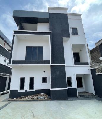 5 Bedrooms Semidetached Duplex