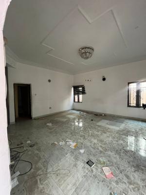 Well Maintained 3 Bedroom Terraced Duplex