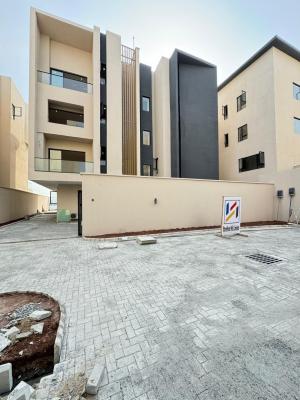 Waterfront 5 Bedroom Fully Detached Duplex with Elevator, Pool, Gym,