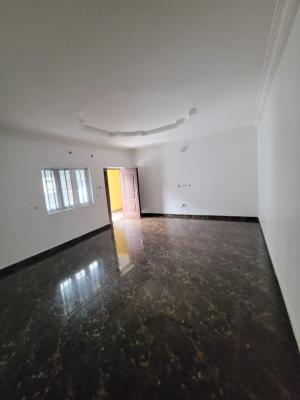 Standard and Spacious 2-Bedroom Apartment (Upstairs)
