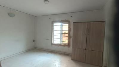 Spacious Single Room Self Contained