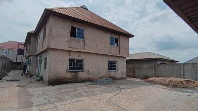 Clean Newly Built Room and Parlour Self-Contained on the Road No Landl