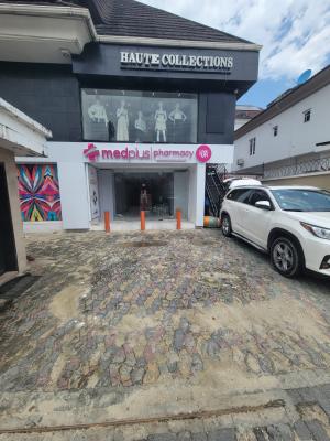 Standard and Spacious Shop Facing the Road