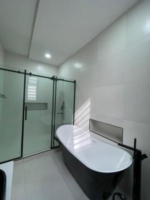 Luxury 5bedroom Fully Detached Duplex