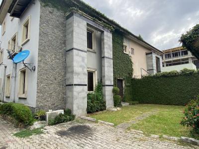 Self Compound 4bedroom Semidetached House +gatehouse & BQ on 300SQM