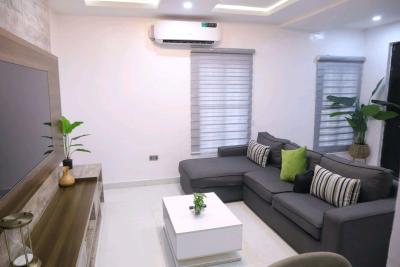 Exquisite 2 Bedroom Apartment