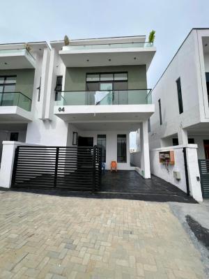 Luxurious 4 Beds