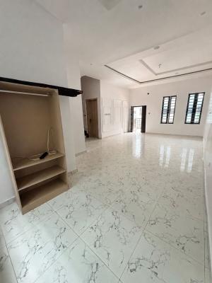 Studio Apartment in a Shared Apartment Available