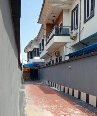 Luxurious Furnished 5 Bedroom Fully Detached