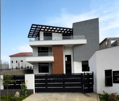 Ultra-Contemporary 6-Bedroom Estate Home Katampe Extension, Abuja