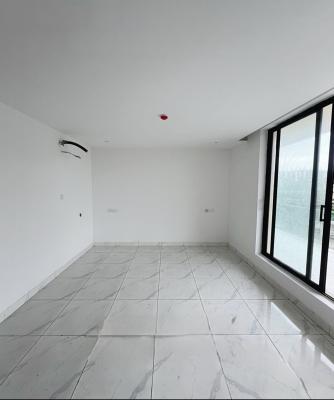 3 Bedroom Apartment with Pool