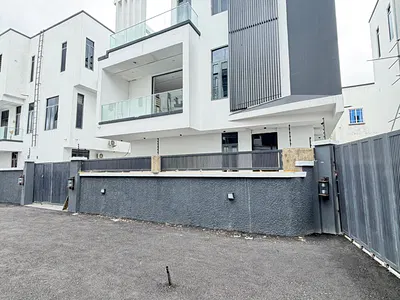 Luxury Automated 4 Bedrooms Fully Detached - Duplex House + BQ — Omole Phase 2, Ikeja, Lagos