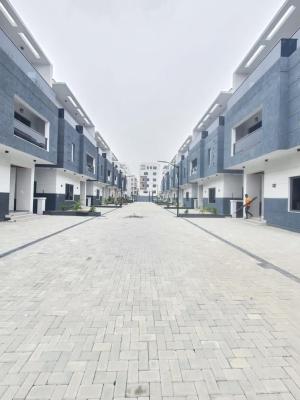 Fully Serviced and State of the Art 5 Bedroom Detached House